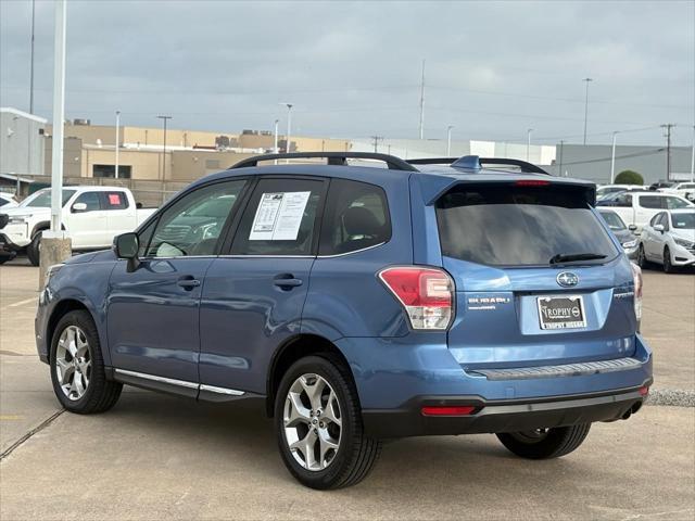 Photo of 2018 Quartz Blue Pearl Subaru Forester