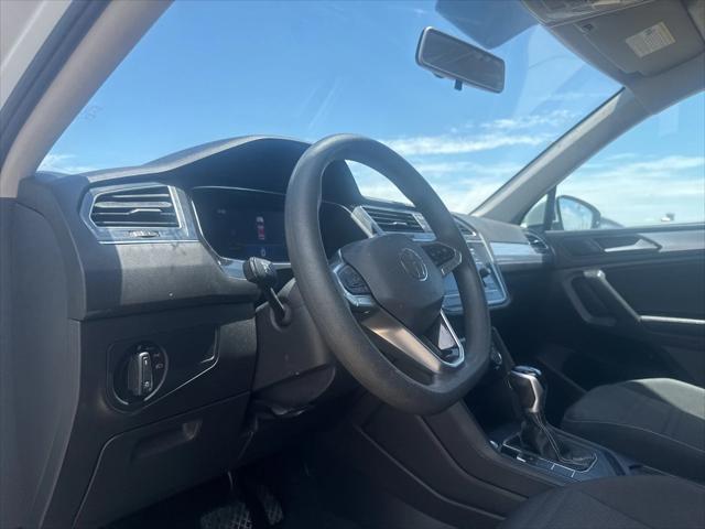 Photo of 2022 Pure White Volkswagen Tiguan