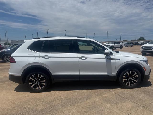 Photo of 2022 Pure White Volkswagen Tiguan