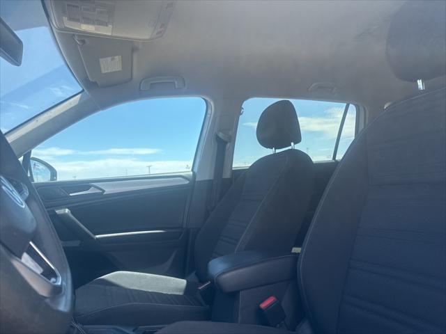 Photo of 2022 Pure White Volkswagen Tiguan