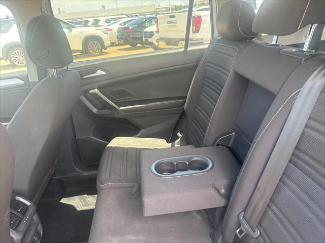 Photo of 2022 Pure White Volkswagen Tiguan