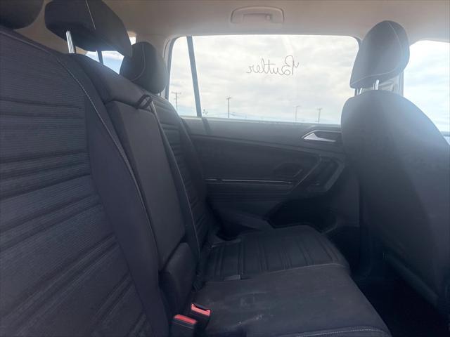 Photo of 2022 Pure White Volkswagen Tiguan