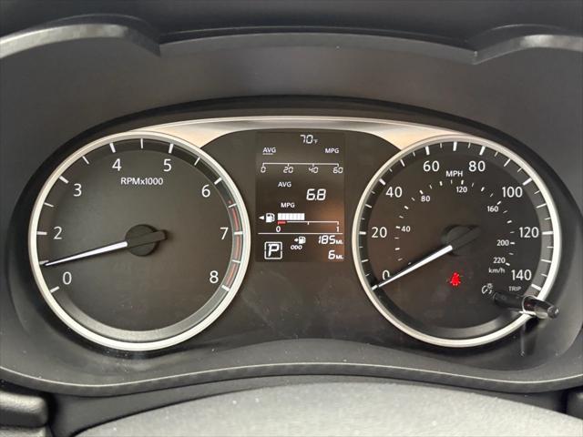 Photo of 2025 QM1 Fresh Powd Nissan Versa