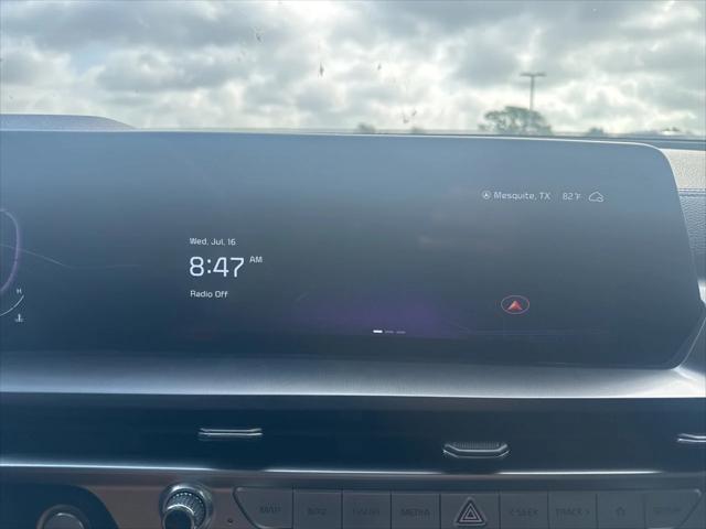 Photo of 2023 Red Metallic Kia Telluride