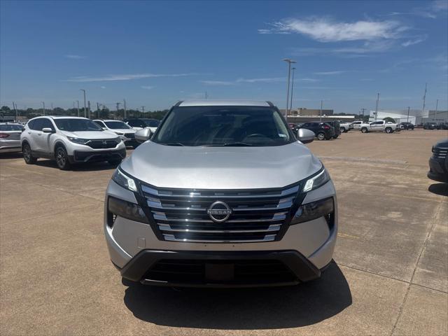 Photo of 2024 Brilliant Silver Metallic Nissan Rogue