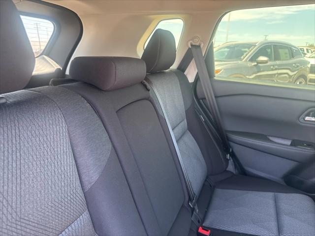 Photo of 2024 Brilliant Silver Metallic Nissan Rogue