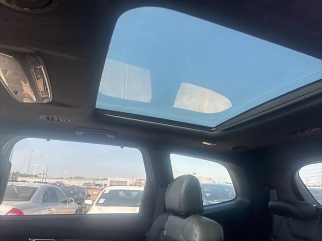 Photo of 2024 Ebony Black Kia Telluride