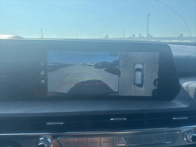 Photo of 2024 Ebony Black Kia Telluride