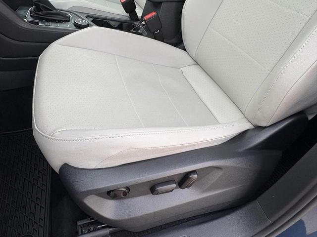 Photo of 2020 Blue Volkswagen Tiguan