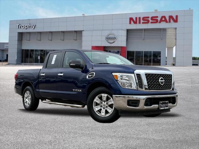 2017 Nissan Titan