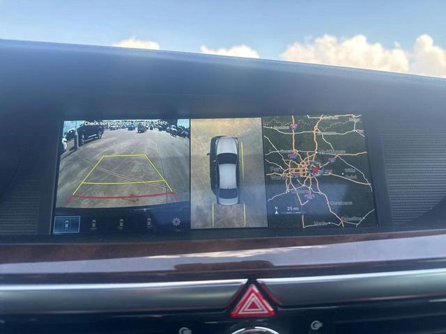 Photo of 2018 Victoria Black Genesis G90