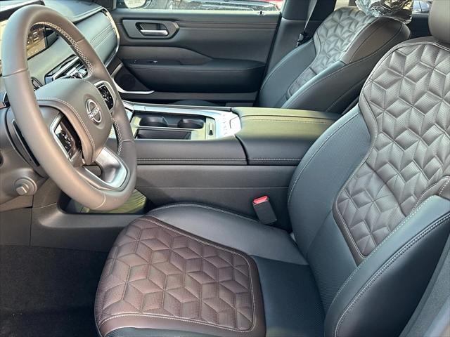 Photo of 2025 KH3 Super Blac Nissan Armada
