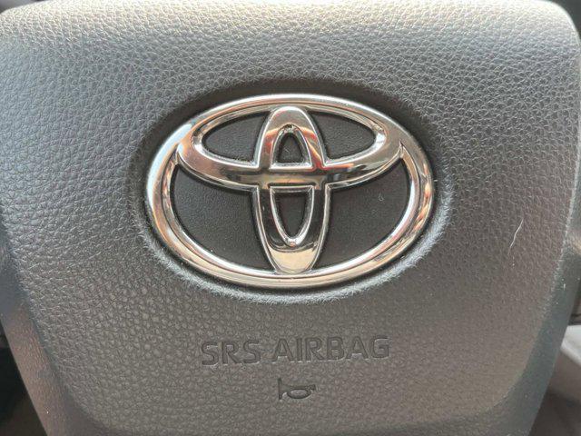 Photo of 2023 Ruby Flare Pearl Toyota Highlander
