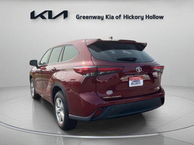 Photo of 2023 Ruby Flare Pearl Toyota Highlander