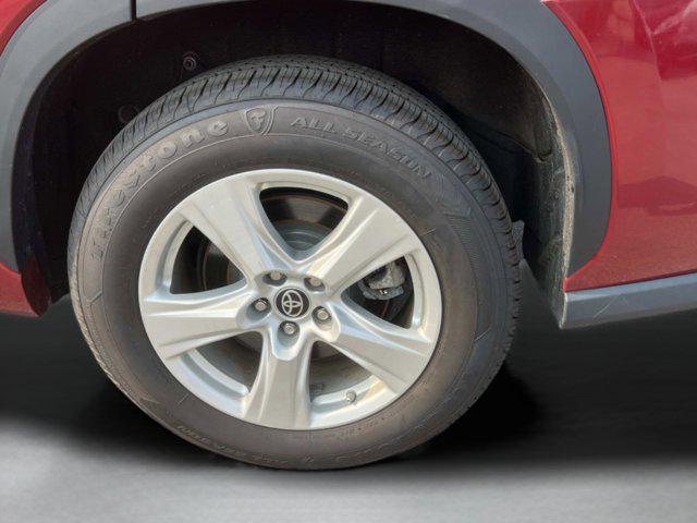 Photo of 2023 Ruby Flare Pearl Toyota Highlander