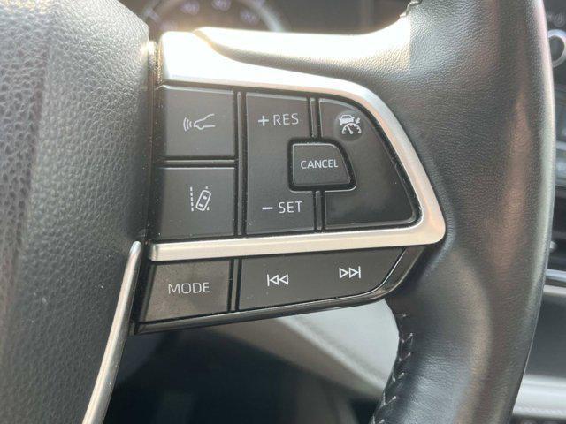 Photo of 2023 Ruby Flare Pearl Toyota Highlander