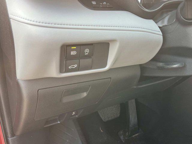 Photo of 2023 Ruby Flare Pearl Toyota Highlander