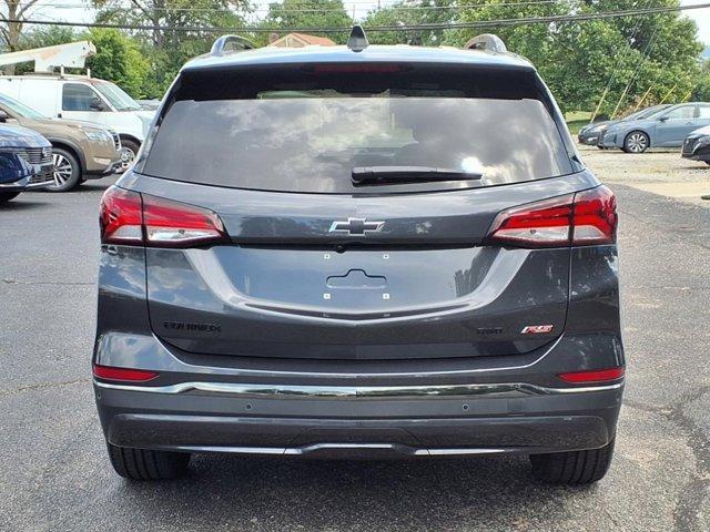 Photo of 2022 Gray Chevrolet Equinox