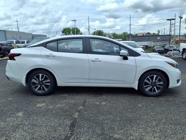 Photo of 2025 Aspen White Nissan Versa