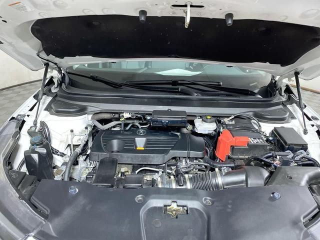 Photo of 2023 Platinum White Pearl Acura RDX
