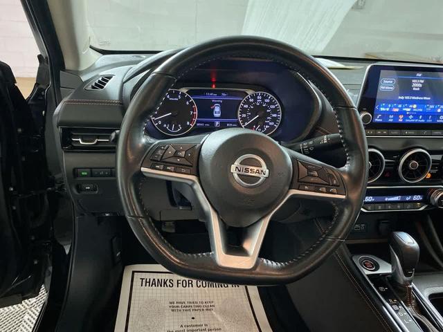 Photo of 2022 Super Black Nissan Sentra