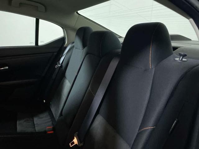 Photo of 2022 Super Black Nissan Sentra