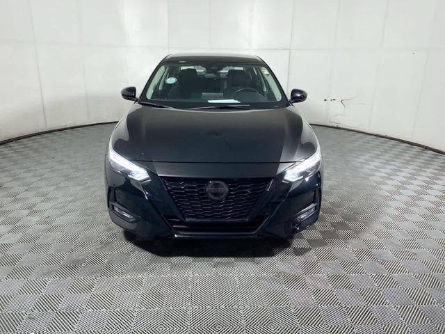 Photo of 2022 Super Black Nissan Sentra
