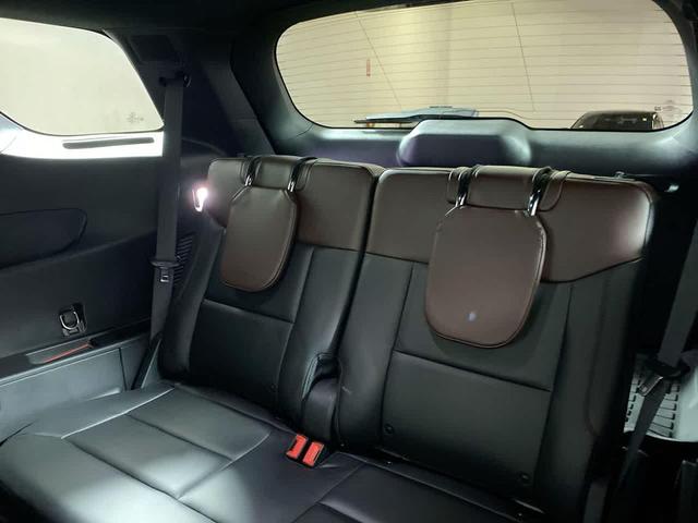 Photo of 2022 BURGUNDY VELVET MET TINT CC Ford Explorer