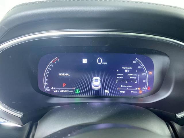 Photo of 2023 Lunar Silver Metallic Acura MDX