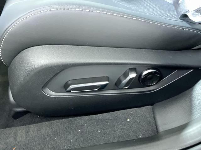 Photo of 2025 Lunar Silver Metallic Acura TLX