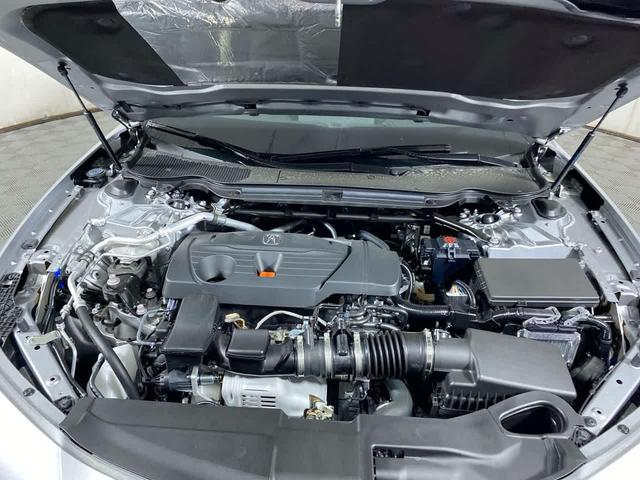 Photo of 2025 Lunar Silver Metallic Acura TLX