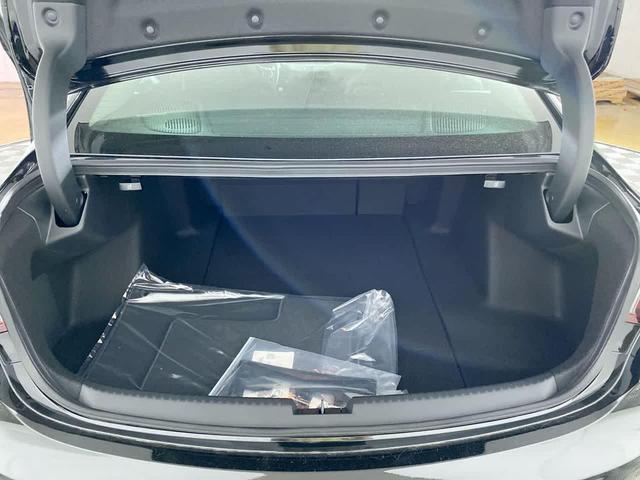 Photo of 2025 Majestic Black Pearl Acura TLX