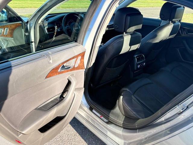 Photo of 2015 Gray Audi A6