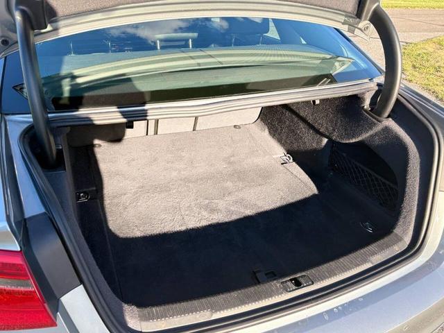 Photo of 2015 Gray Audi A6