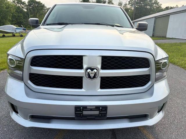 Photo of 2015 Bright Silver Metallic Clearcoat RAM 1500