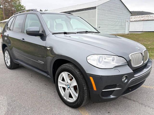 Photo of 2012 Gray BMW X5