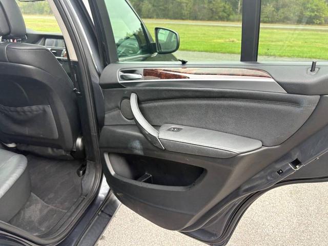 Photo of 2012 Gray BMW X5