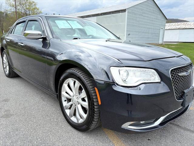2016 Chrysler 300C