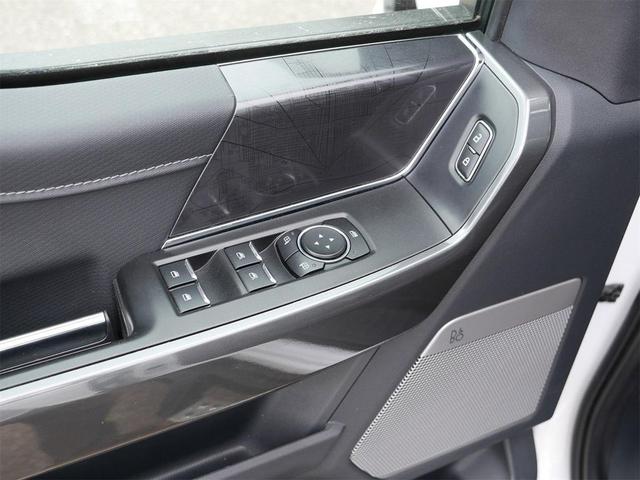 Photo of 2023 Oxford White Ford F-150