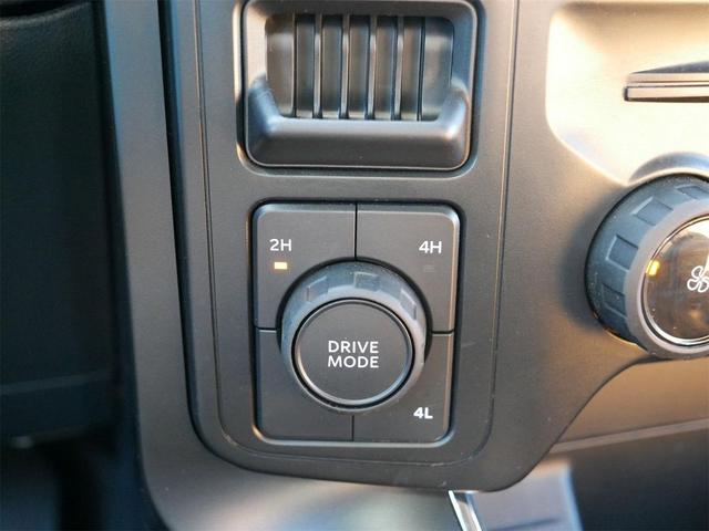 Photo of 2024 Carbonized Gray Metallic Ford F-150