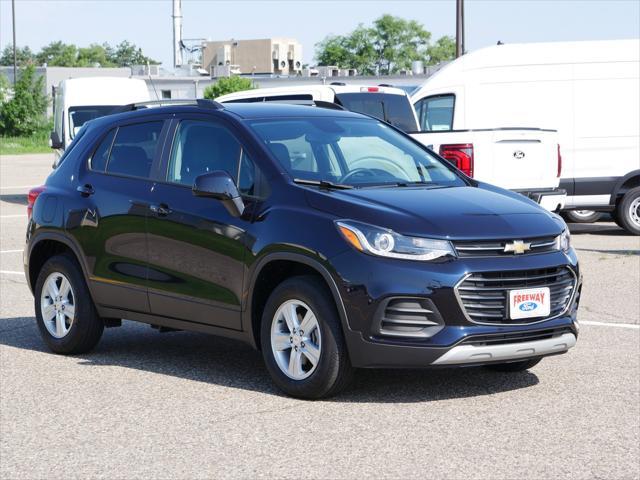 Photo of 2022 Midnight Blue Metallic Chevrolet Trax
