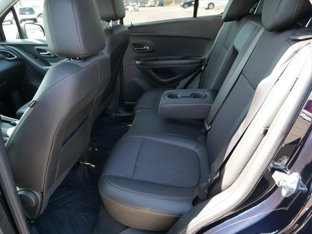 Photo of 2022 Midnight Blue Metallic Chevrolet Trax