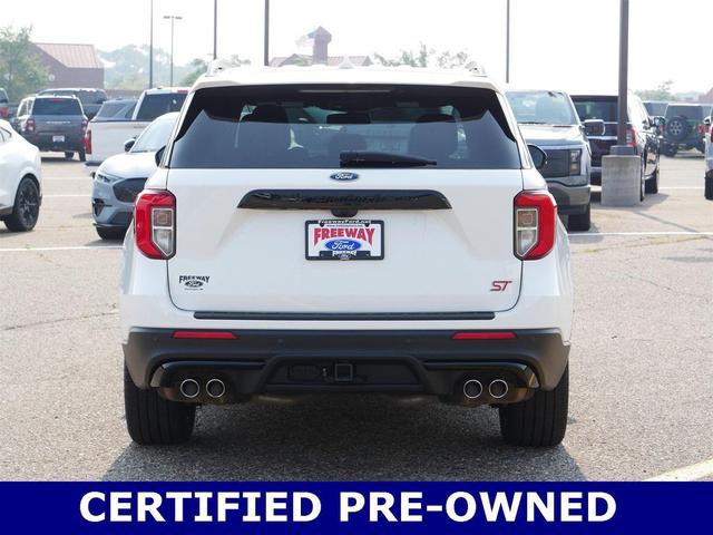Photo of 2023 Star White Metallic Tri-Coat Ford Explorer