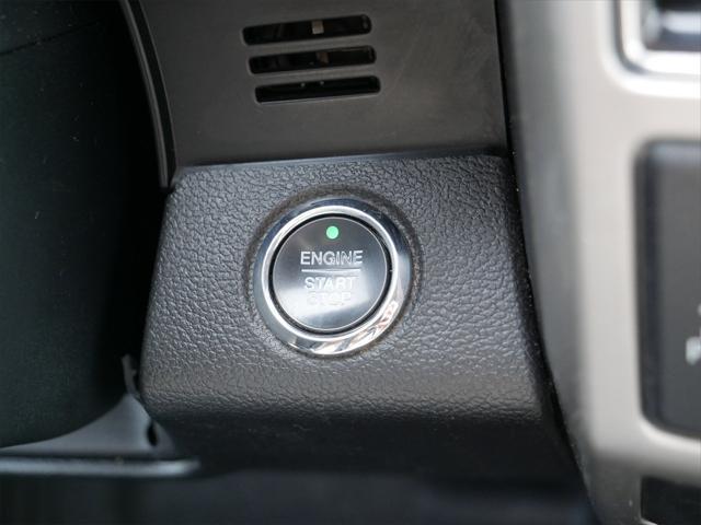 Photo of 2020 Oxford White Ford F-150