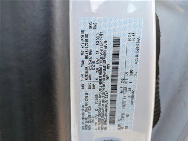 Photo of 2023 Oxford White Ford Escape