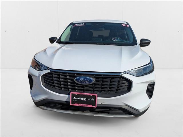 Photo of 2023 Oxford White Ford Escape