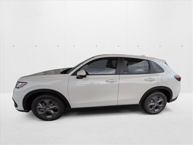 Photo of 2026 Platinum White Pearl Honda HR-V
