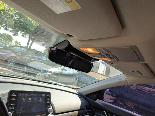 Photo of 2019 Crystal Black Pearl Honda Accord Hybrid