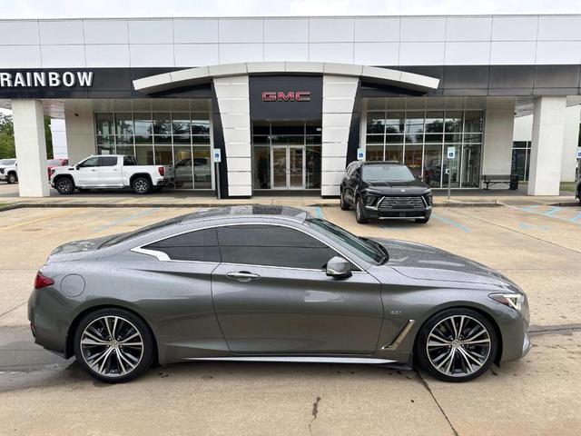 2017 Infiniti Q60