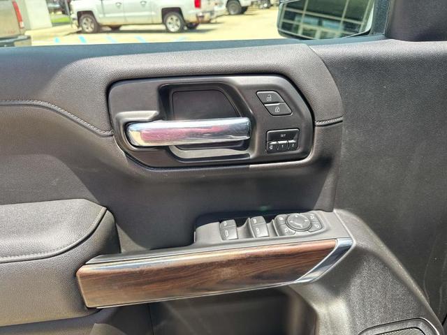 Photo of 2021 Onyx Black GMC Sierra 1500